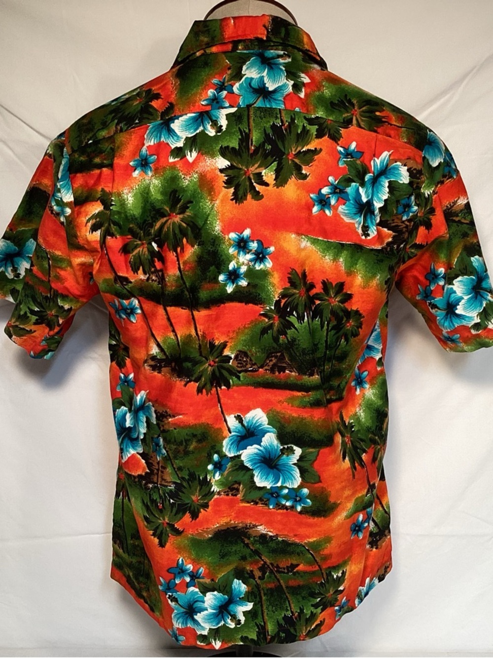 Vintage Hukilau Fashions Honolulu Men's Tropical Floral Hawaiian Camp Shirt - Picture 5 of 12